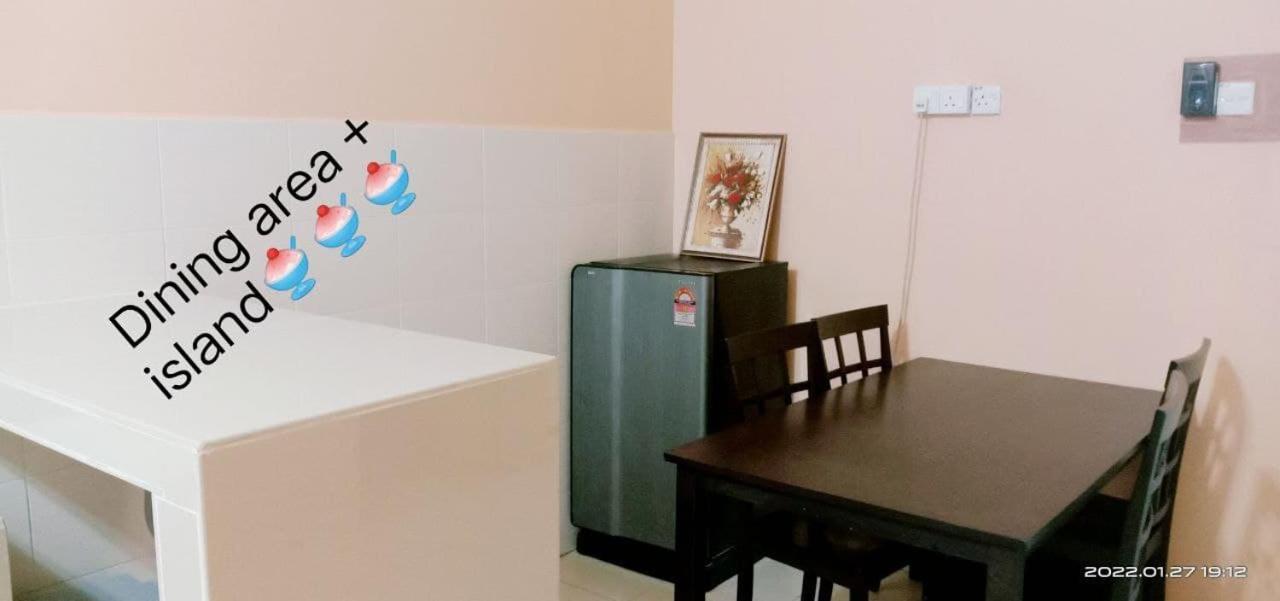 Kluang Seri Casa Tsi Luaran gambar