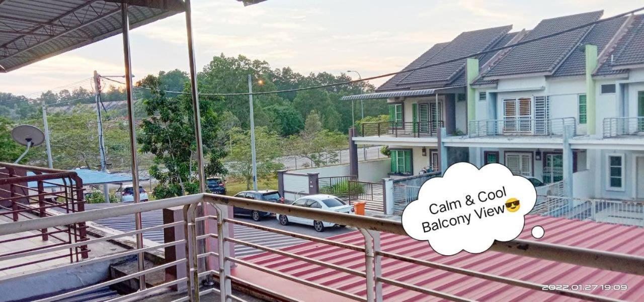 Kluang Seri Casa Tsi Luaran gambar