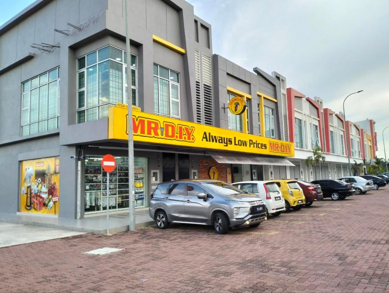 Kluang Seri Casa Tsi Luaran gambar